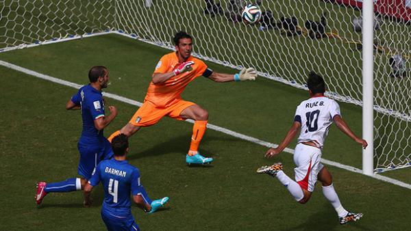 Bryan Ruiz heads home the only goal of the game in Costa Rica's win over Italy.