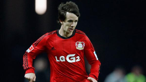 Robbie Kruse in action for German club Bayer Leverkusen.
