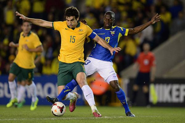10-man Socceroos go down to Ecuador