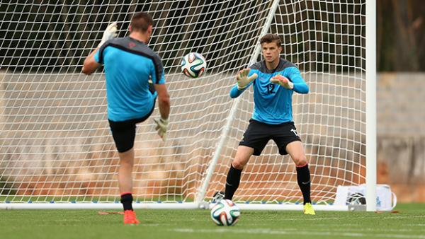 Mitch Langerak in training with fellow Socceroos goalkeeper Mat Ryan.