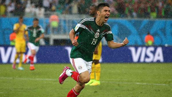 Mexico's Oribe Peralta scored the solitary goal in his country's Group A win over Cameroon.