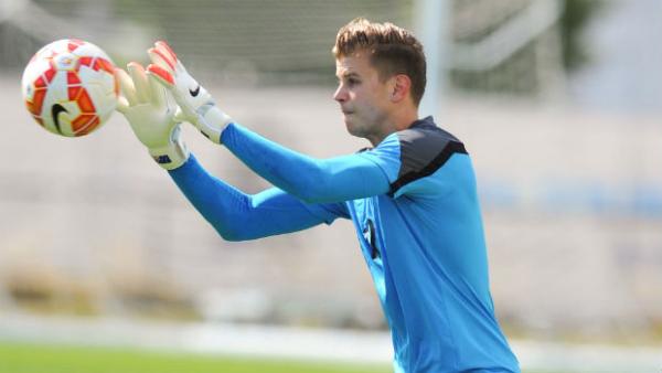 Mitch Langerak during a Socceroos training session in Melbourne.