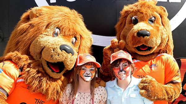 Young Brisbane Roar fans ahead of last season's Hyundai A-League Grand Final.