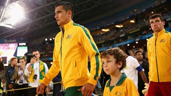 Tim Cahill led the Socceroos onto ANZ Stadium in their farewell match against South Africa.